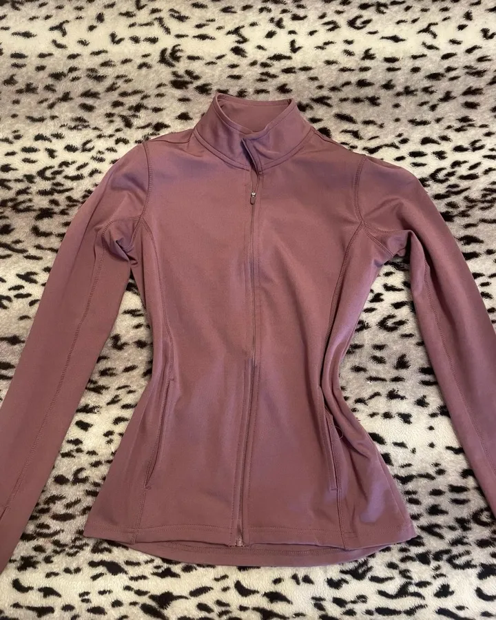 قطعة Preloved
